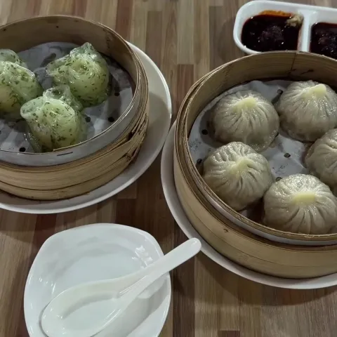만화쉔샤오룽빠오면식관