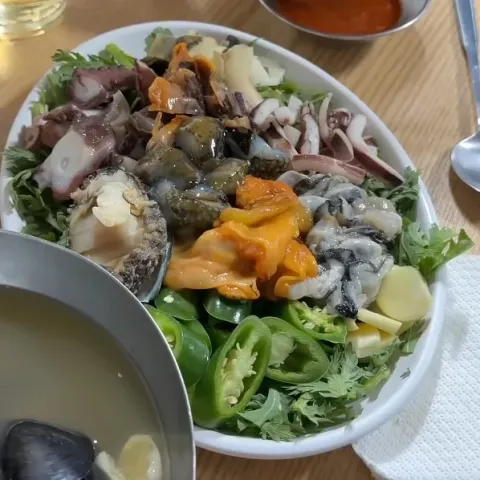 필동해물